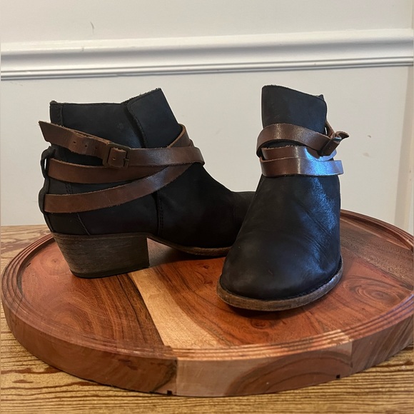 🌎 “H” By Hudson Vintage Blue Leather Ankle Boots - Picture 1 of 7